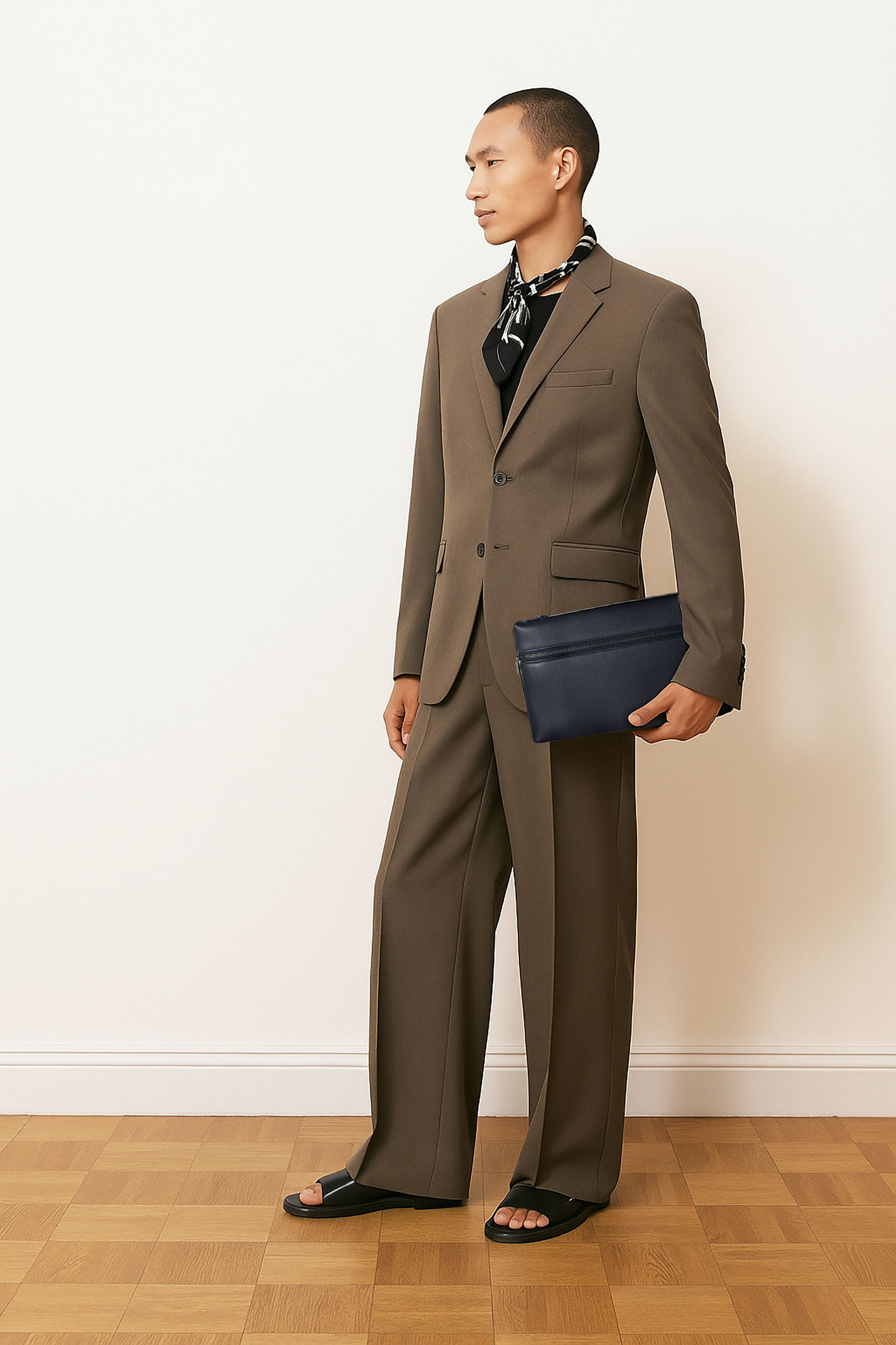 Loro Piana Men's Extra Pouch L29