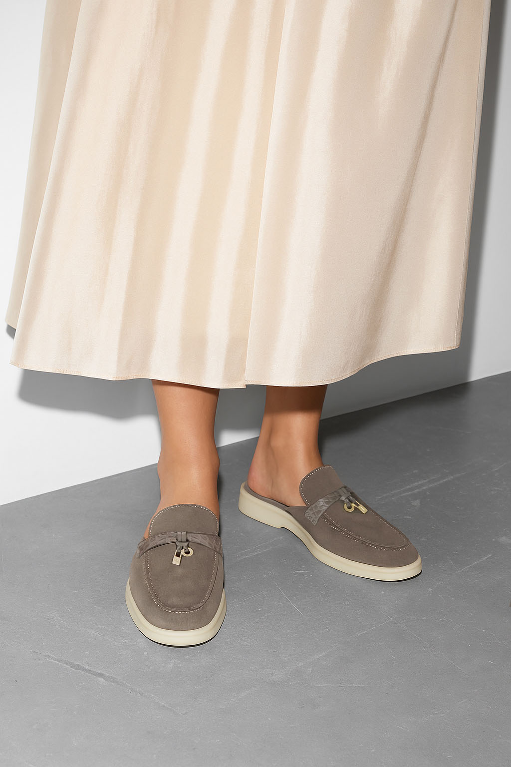 Loro Piana 女士 Charms Walk 巴布奇樂福鞋