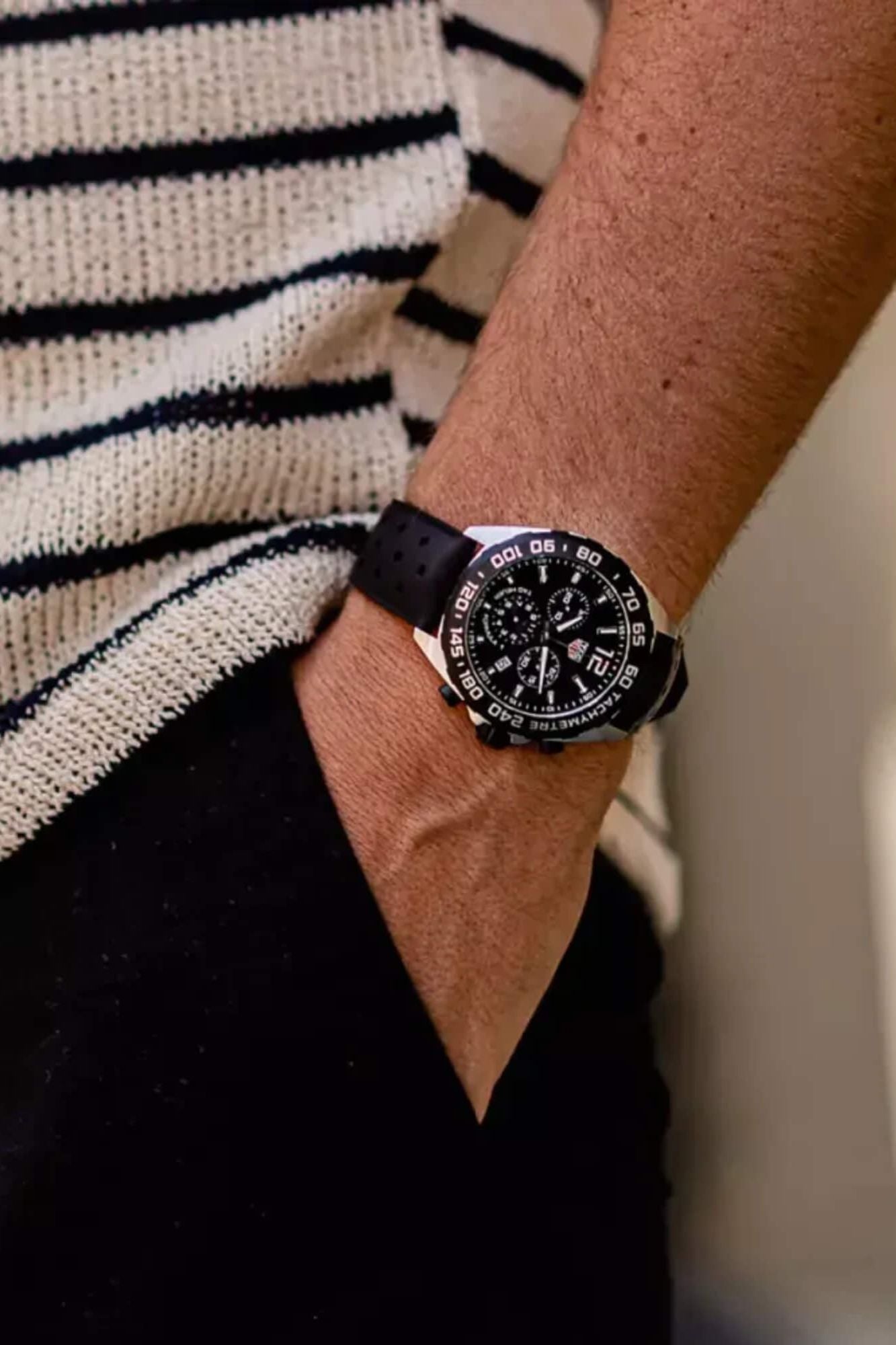 TAG Heuer Formula 1 Quartz Chronograph 43mm Men's Watch